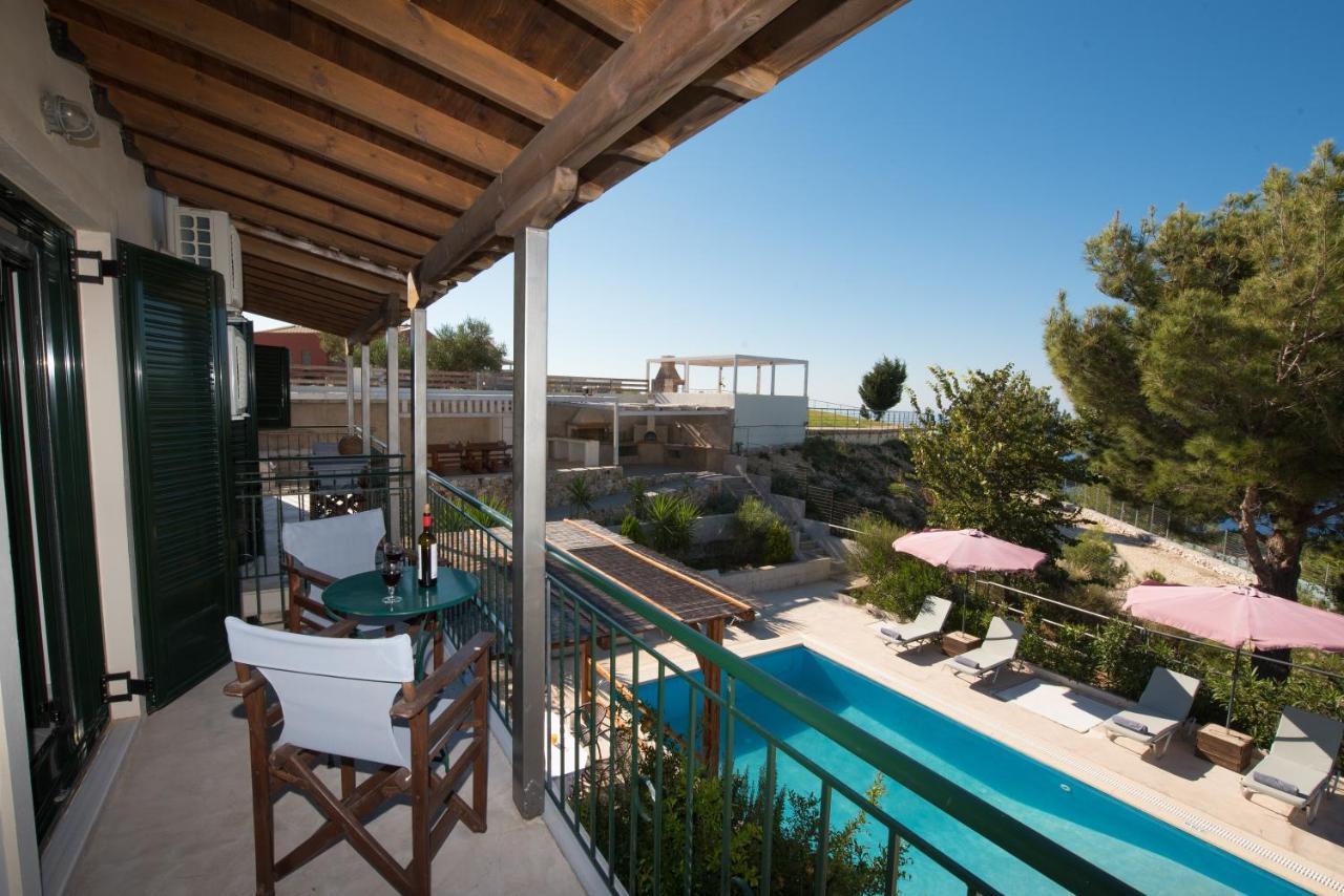 Villa Endless Blue Kalamítsi Eksteriør billede